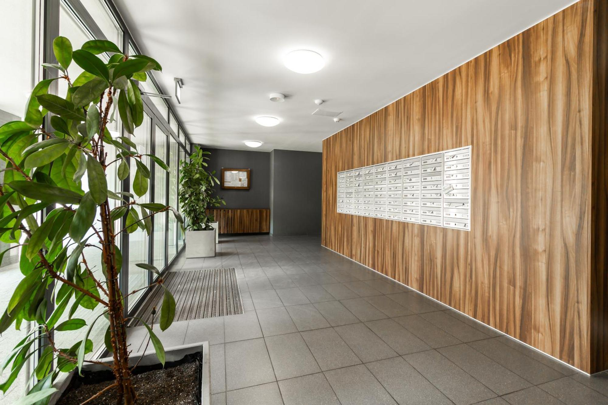 Apartament Near Sky Tower Free Parking For 2 Cars Wroclaw Exterior photo